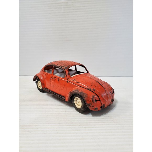 vintage Volkswagen Beetle Red metal Model Car - Picture 2 of 10